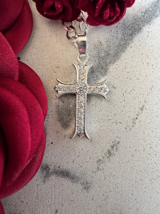 Cross Pendant with Zirconia in Silver.925