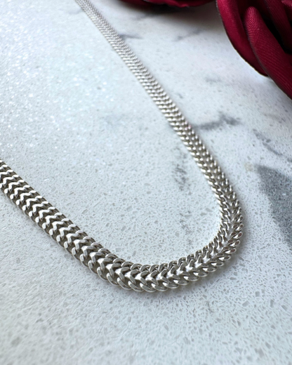 10K Gold Tricolor Weekly Necklace