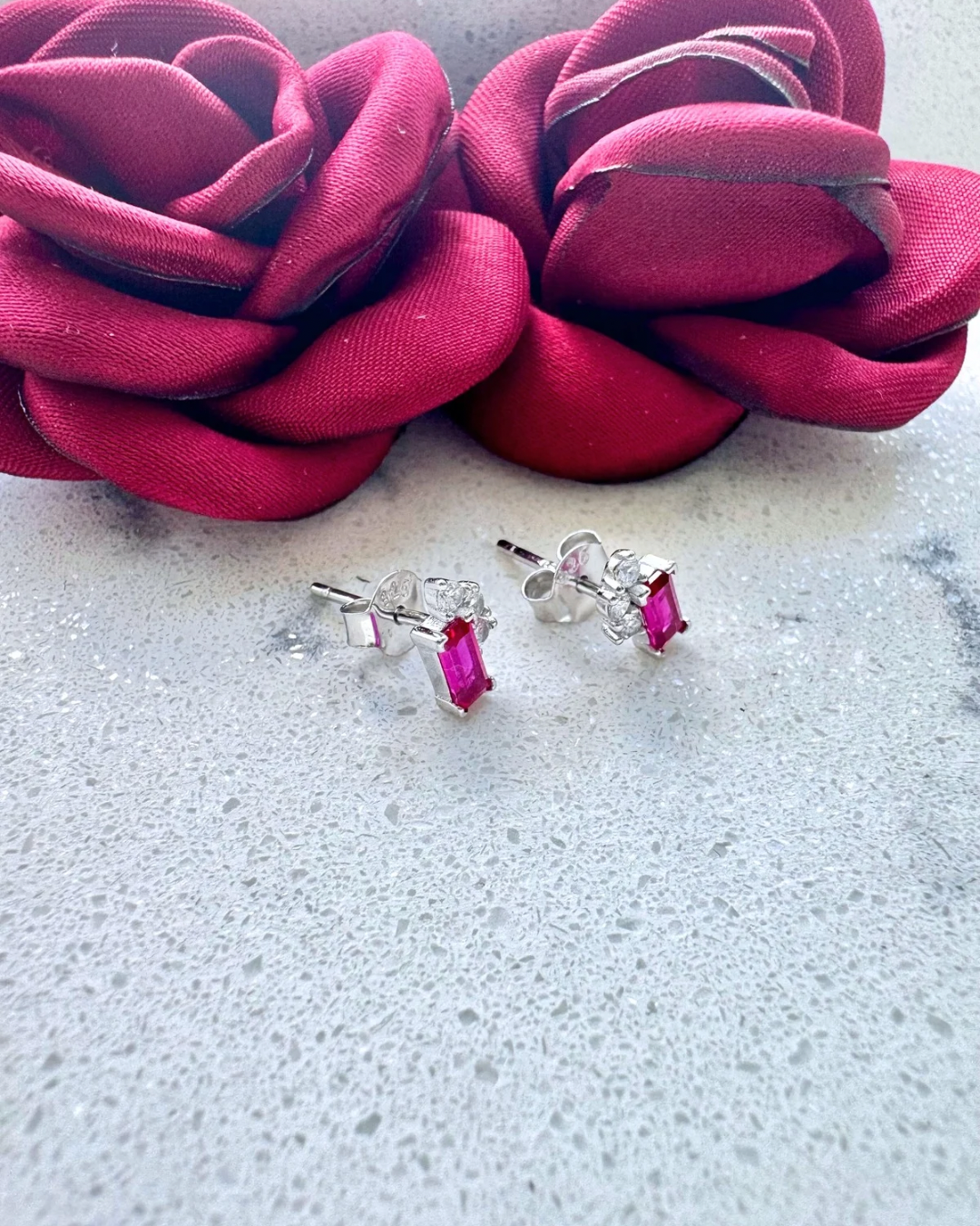 Aretes circonia corte diamante largo Plata .925
