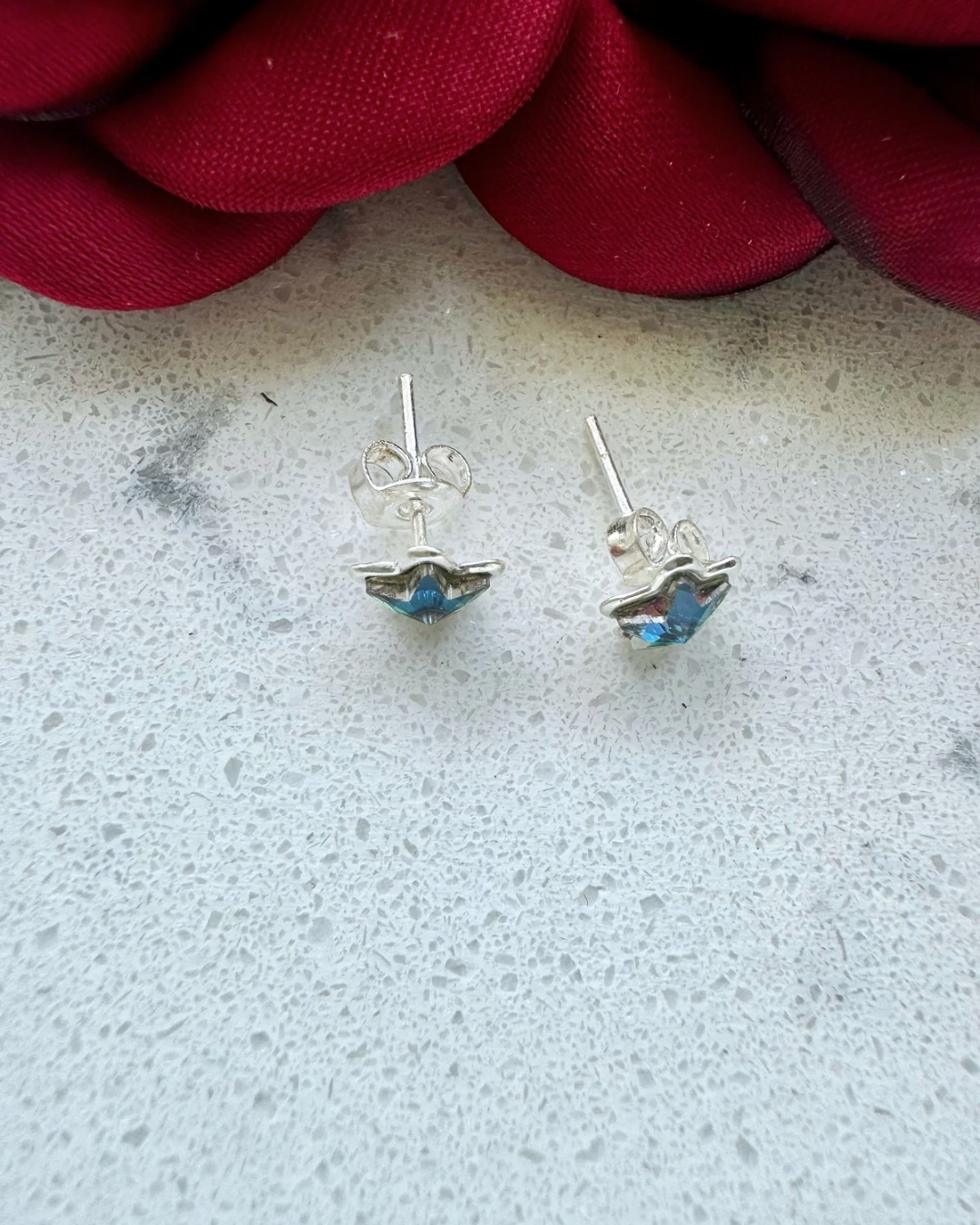 Arete estrella swarovski, Plata .925